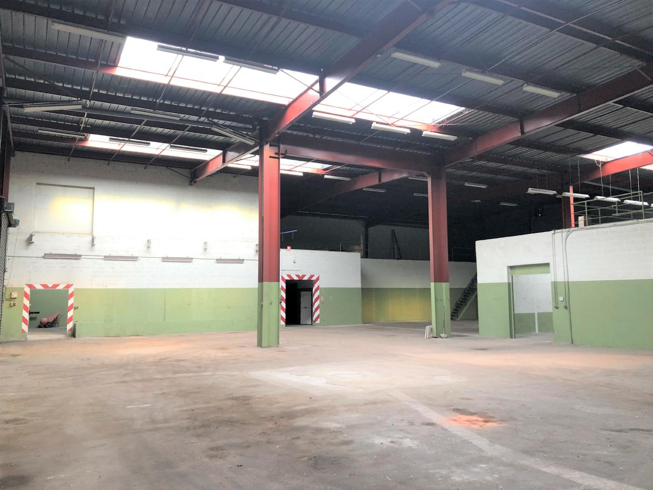 Local d'activité Aubagne 1254m² Location local d'activité Aubagne Bouches-du-Rhône OLACT2420655 4